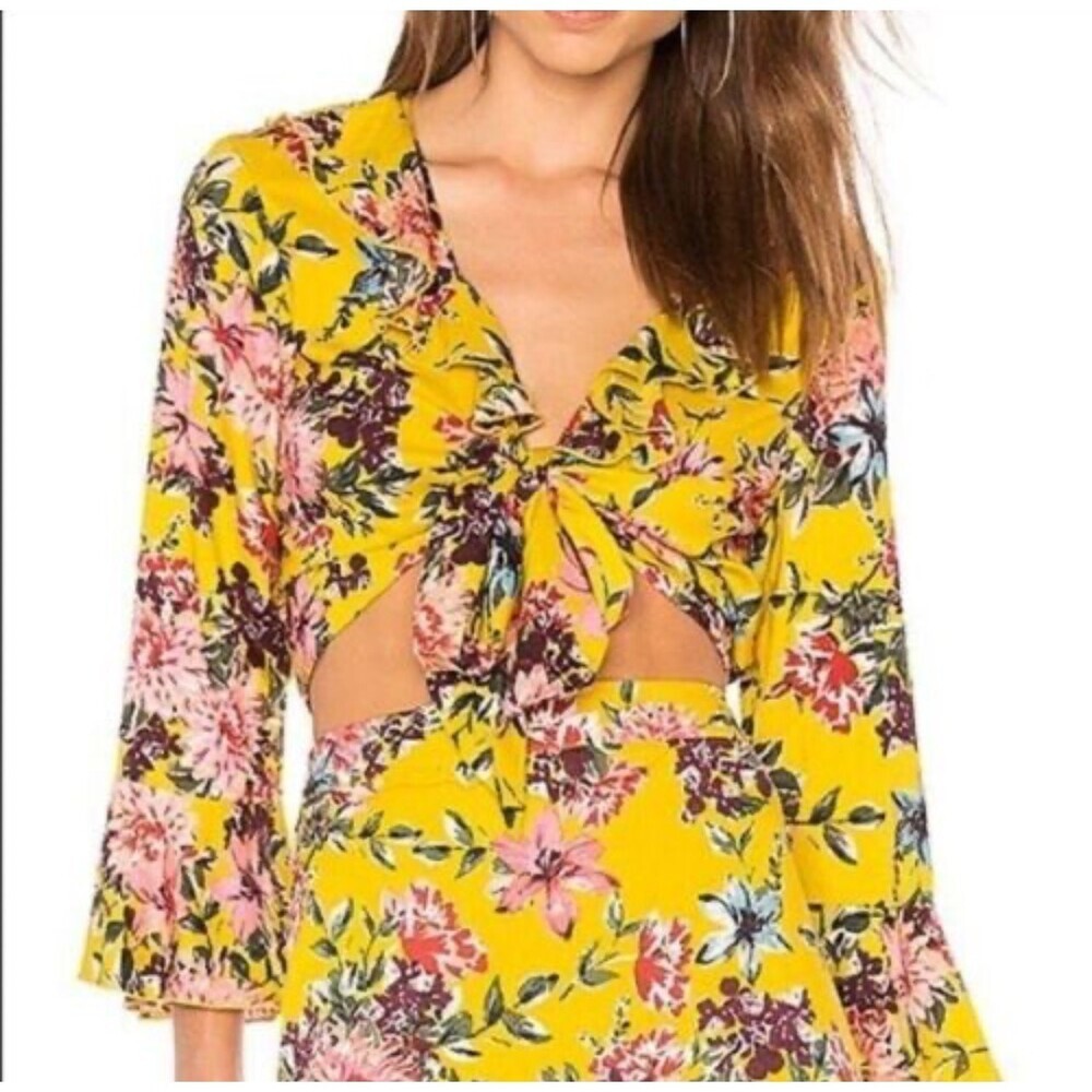 BAND OF GYPSIES BOHO TIE FRONT FLORAL SHIRT ruffle top trumpet sleeve SZ XS
